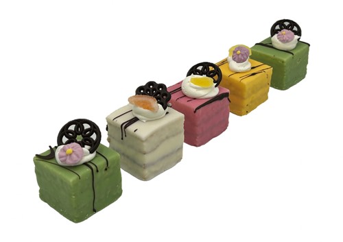 Petit Four 5x5 cm